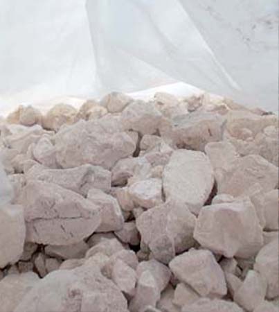 Transformation de roches en granulats