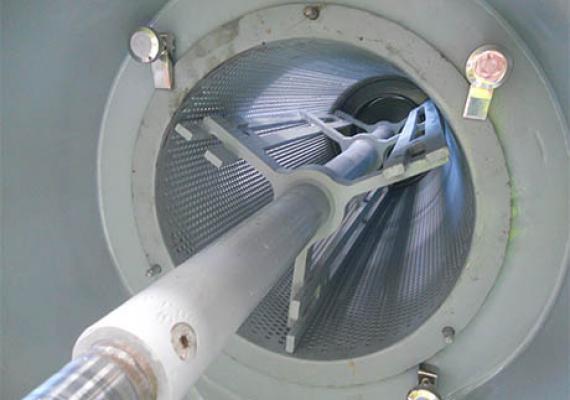 Vue intérieure grille tamis centrifuge poudre 
