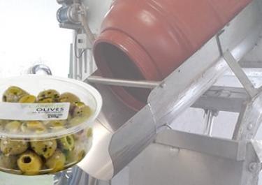Basculeur de fûts d'olives 