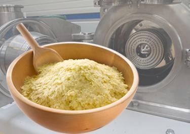 Broyage de flocons de pommes de terre