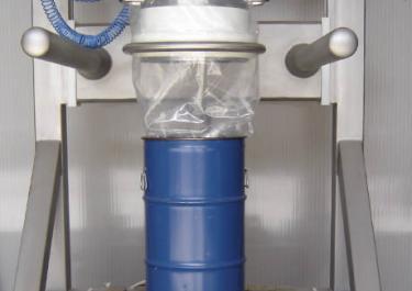 Remplissage fûts poudres et produits vrac