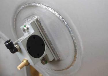 Vibrateur pneumatique à rouleau