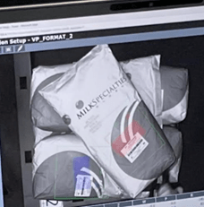 Identification du logo pour orientation spécifique d’un sac