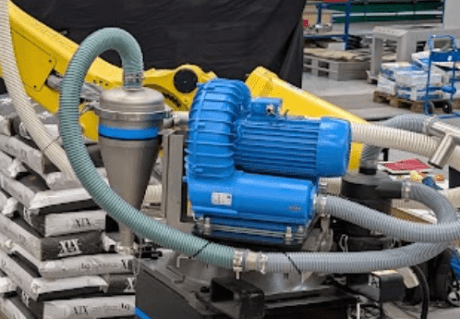 Pompe à vide et cyclone de récupération des fines