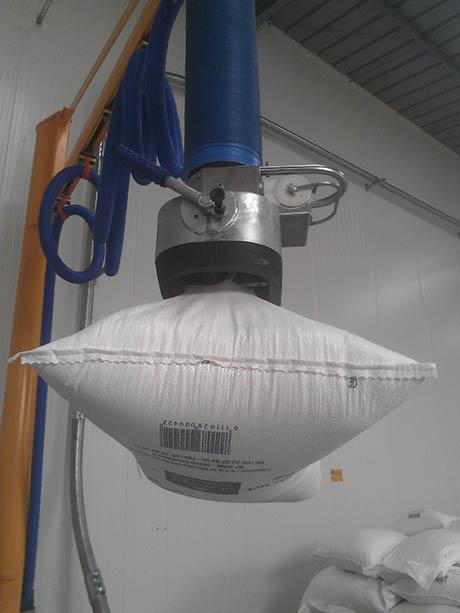 Griffes de manutention pour levage de sacs