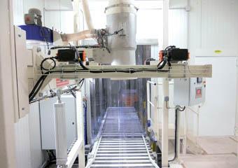 Station de remplissage big bag avec convoyeur - Palamatic Process