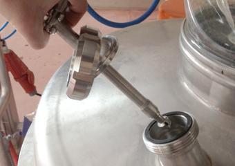 Nettoyage en place sur tamis vibrant